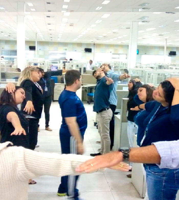 Imagem-ginastica-laboral-na-empresa