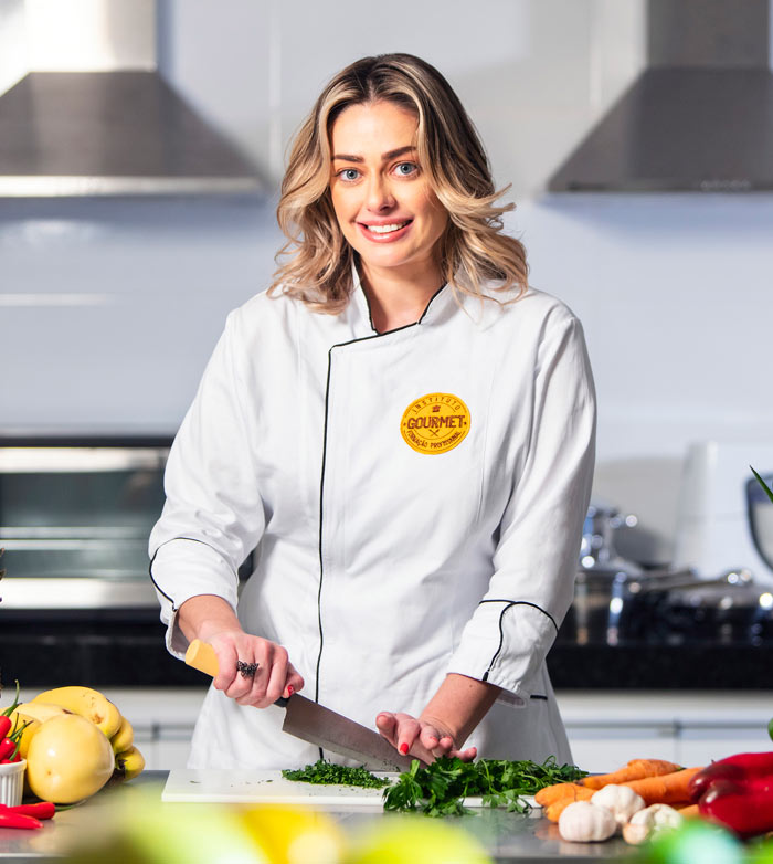 Imagens--dicas-alimentacao-saudavel-mulher-na-cozinha